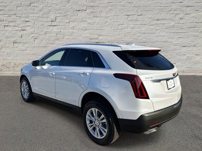 New 2026 Cadillac XT5 Luxury