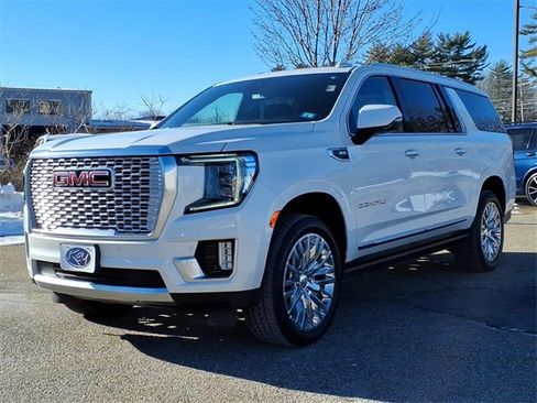 Used 2024 GMC Yukon XL Denali w/ LPO, Floor Liner Package image 25