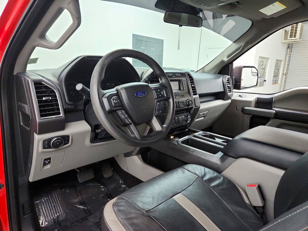 Used 2016 Ford F150 XLT RWD image 13