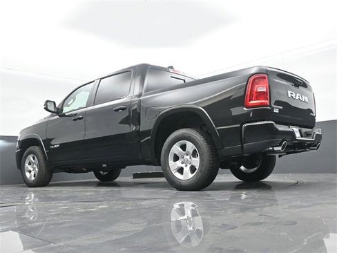 Used 2025 RAM 1500 Big Horn image 41