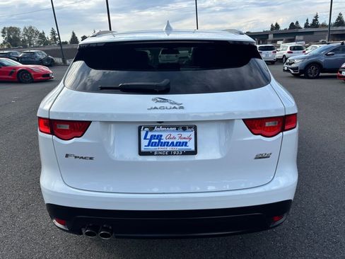 Used 2017 Jaguar F-PACE Premium AWD/4WD image 6