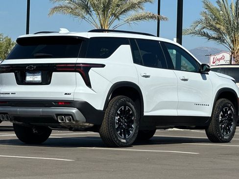 New 2026 Chevrolet Traverse Z71 image 4