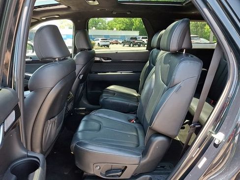 Used 2024 Hyundai Palisade Calligraphy FWD image 12