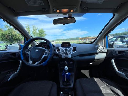 Used 2012 Ford Fiesta SE FWD image 11