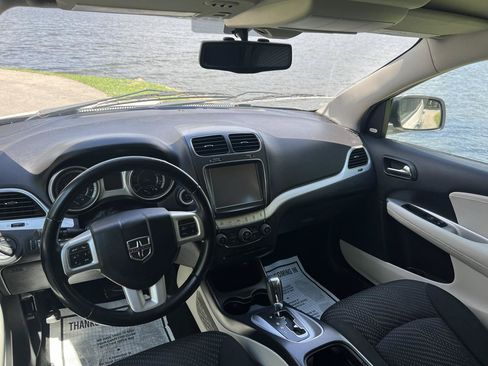 Used 2012 Dodge Journey R/T w/ Flexible Seating Group AWD/4WD image 22