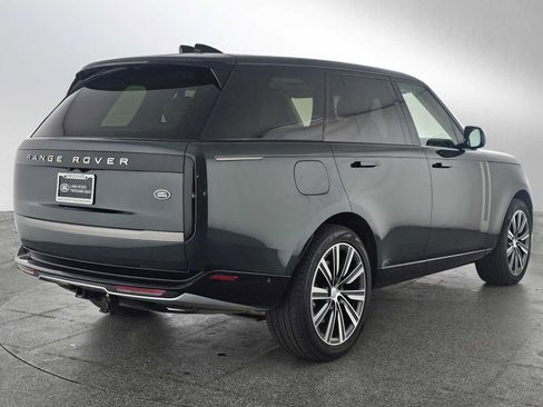 Used 2023 Land Rover Range Rover SE image 5