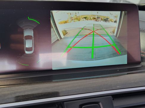 Used 2017 BMW M4 Coupe image 24