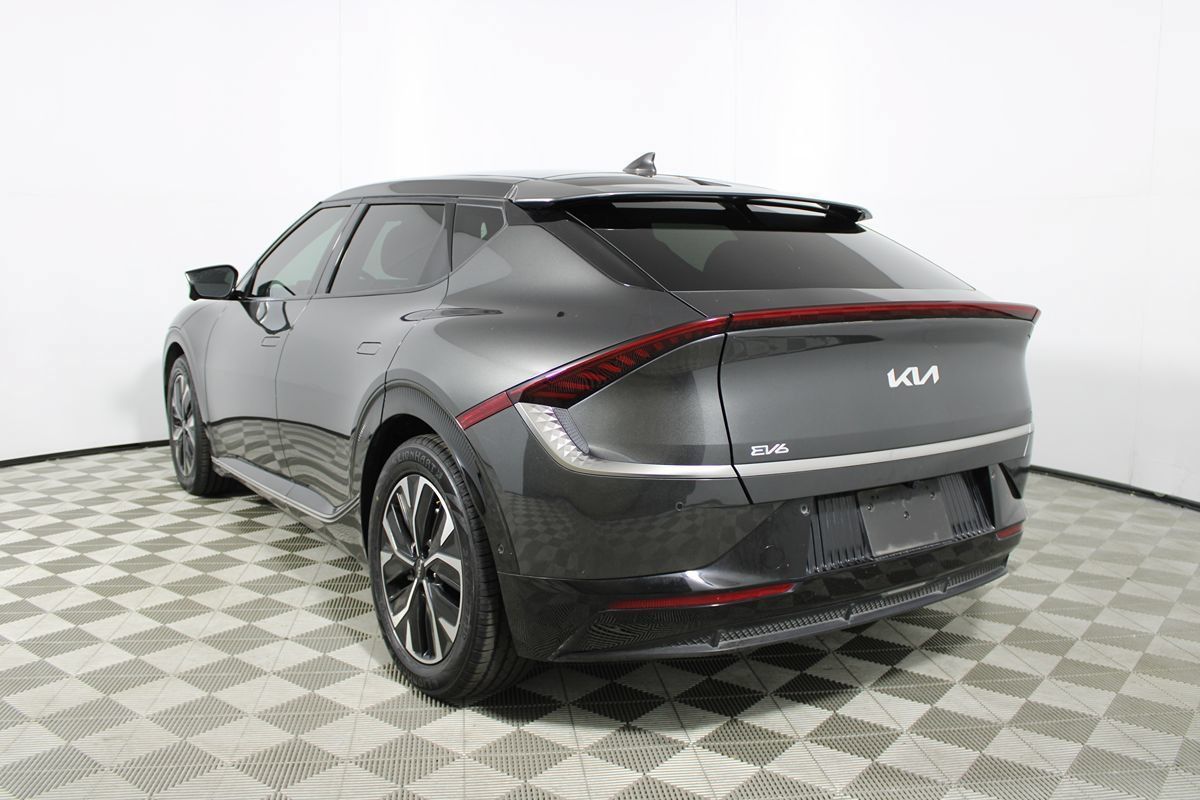 Used 2023 Kia EV6 Wind w/ Wind Technology Package AWD/4WD image 27