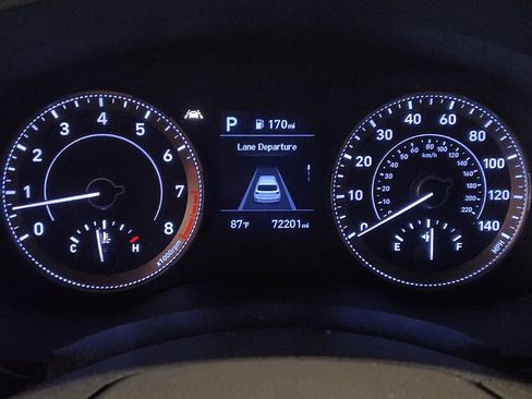 Used 2020 Hyundai Venue SEL FWD image 23