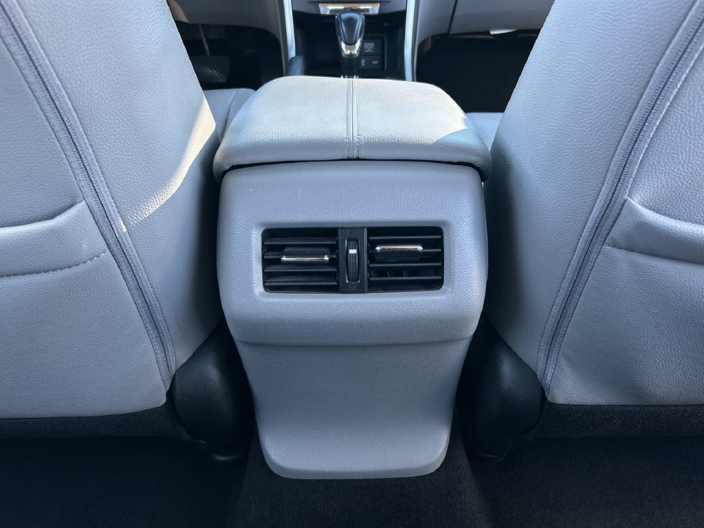 Used 2015 Honda Accord EX-L image 21
