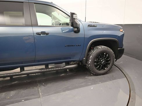 Used 2026 Chevrolet Silverado 2500 LT w/ Trail Boss Package image 12