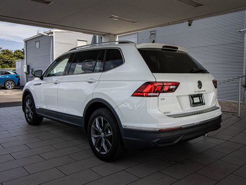Used 2023 Volkswagen Tiguan SE image 12