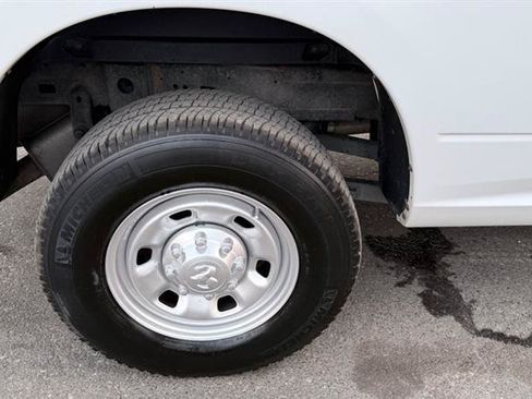 Used 2015 RAM 2500 Tradesman w/ Popular Equipment Group RWD image 31