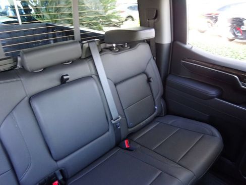 New 2026 Chevrolet Silverado 1500 RST w/ RST All Star Premium Package AWD/4WD image 17