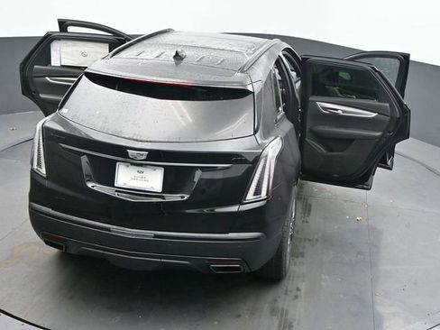New 2026 Cadillac XT5 Sportv w/ LPO, Onyx Lite Package AWD/4WD image 59
