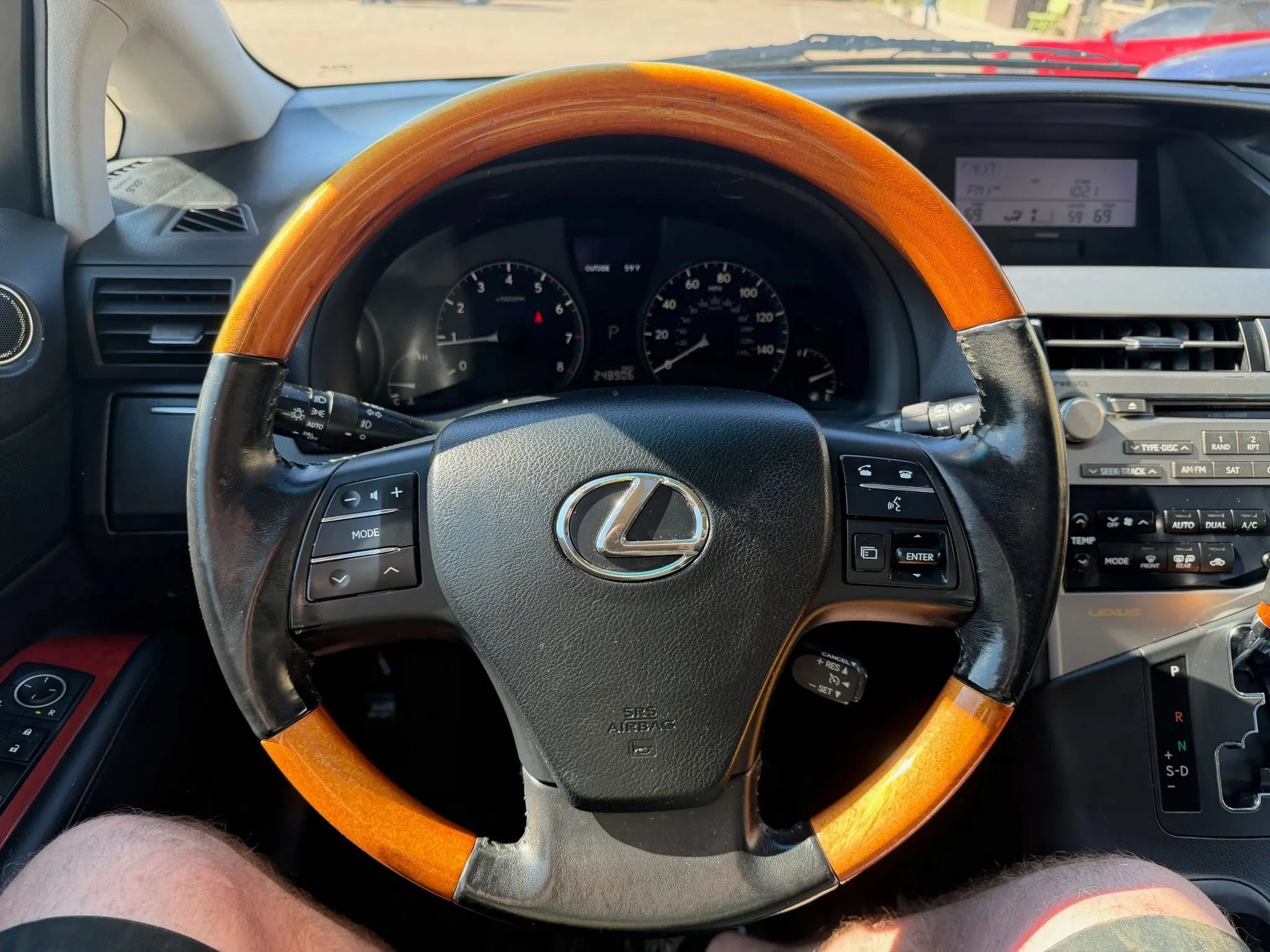 Used 2011 Lexus RX 350 AWD w/ Premium Pkg image 19