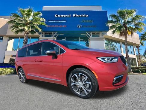 New 2026 Chrysler Pacifica Pinnacle w/ Trailer Tow Group image 2