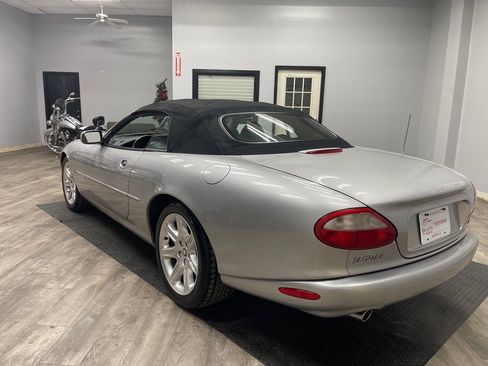 Used 2000 Jaguar XK8 Convertible image 6