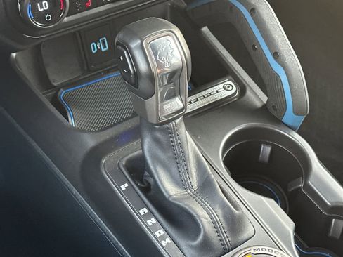 Used 2023 Ford Bronco Wildtrak image 22