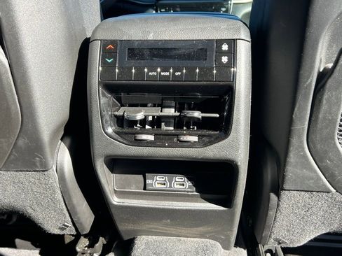 Used 2025 Jeep Grand Cherokee L Laredo w/ Trailer Tow Package AWD/4WD image 18