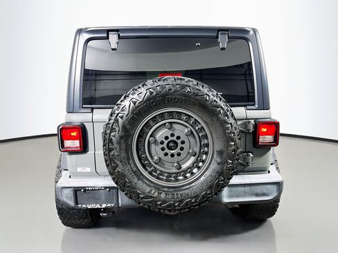 Used 2019 Jeep Wrangler Unlimited Sport S AWD/4WD image 6