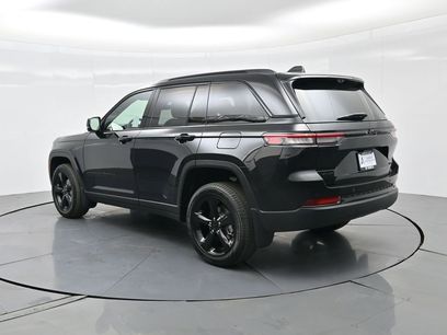 New 2025 Jeep Grand Cherokee Limited w/ Luxury Tech Group II