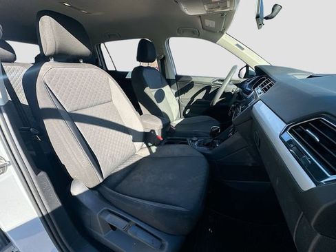 Used 2018 Volkswagen Tiguan S w/ 3rd Row Seat Package image 26
