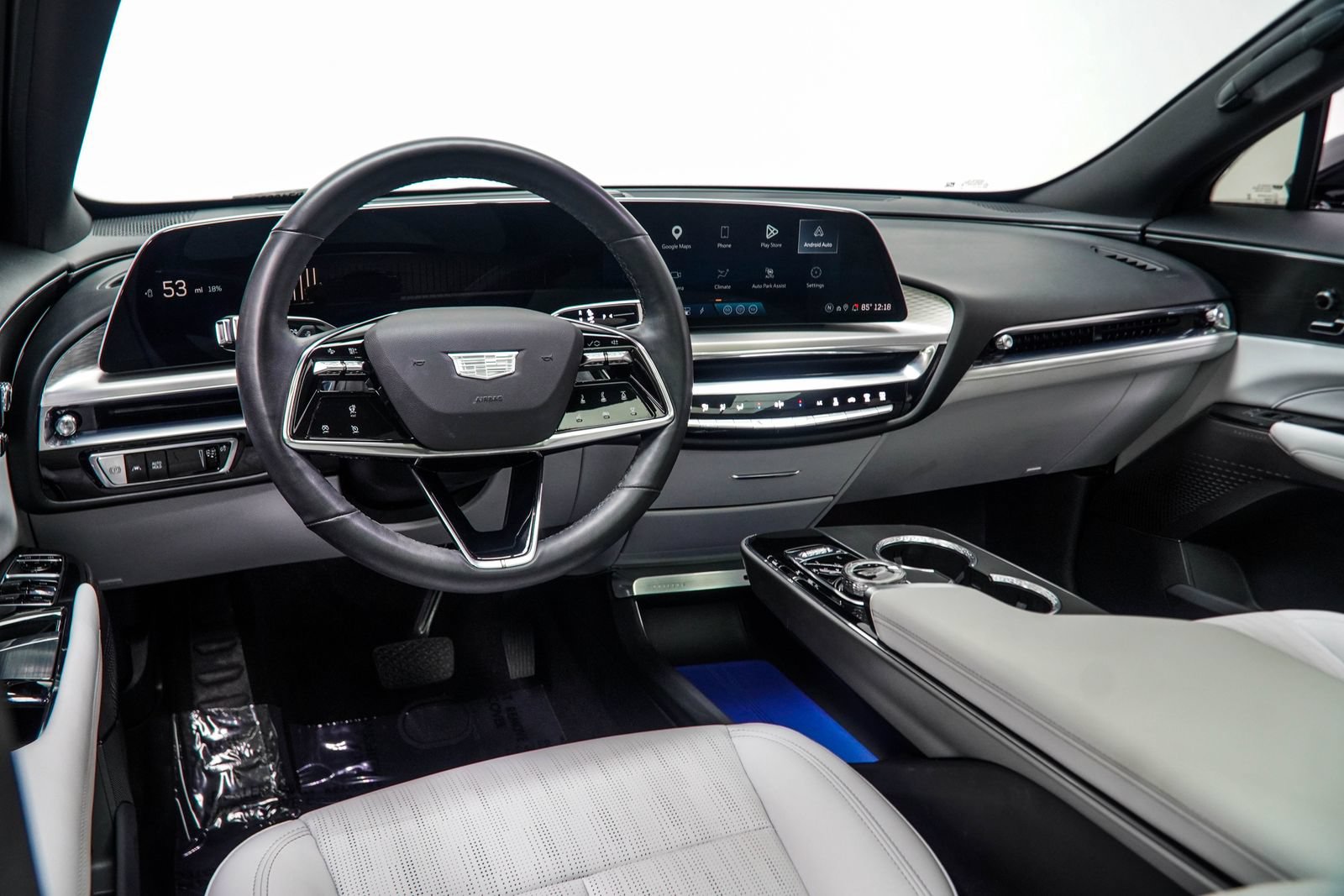 Used 2024 Cadillac Lyriq Sport RWD image 19
