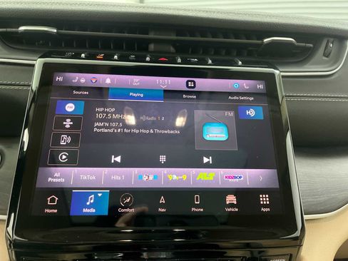 Used 2021 Jeep Grand Cherokee L Limited image 12