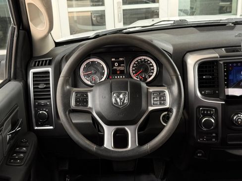 Used 2021 RAM 1500 Classic SLT AWD/4WD image 34