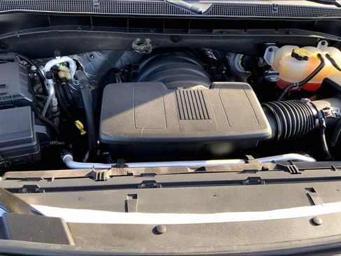 Used 2023 Chevrolet Tahoe Z71 AWD/4WD image 33