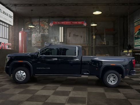 Used 2025 GMC Sierra 3500 Denali Ultimate AWD/4WD image 6