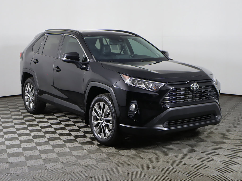 Used 2021 Toyota RAV4 XLE Premium AWD/4WD image 57