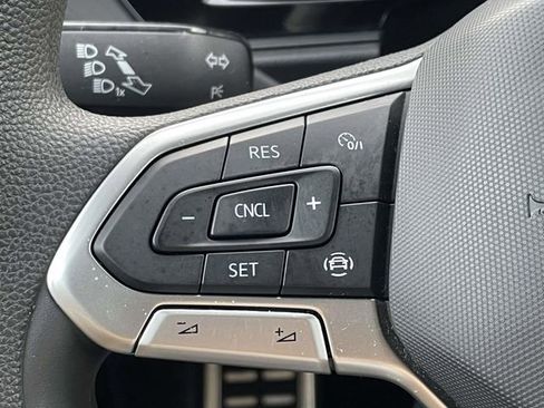 Used 2023 Volkswagen Jetta Sport image 19