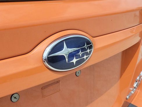 Used 2015 Subaru Crosstrek 2.0i Premium w/ Popular Package #1 AWD/4WD image 9