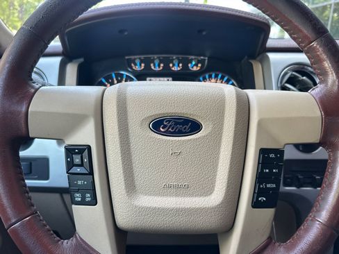 Used 2014 Ford F150 King Ranch w/ King Ranch Luxury Package AWD/4WD image 26