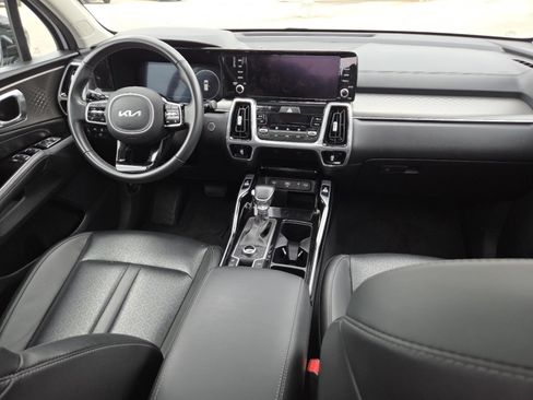 Used 2023 Kia Sorento SX AWD/4WD image 25