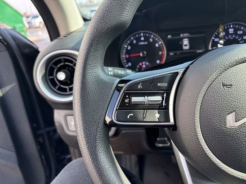 Certified 2024 Kia Forte LXS w/ LXS Technology Package image 10