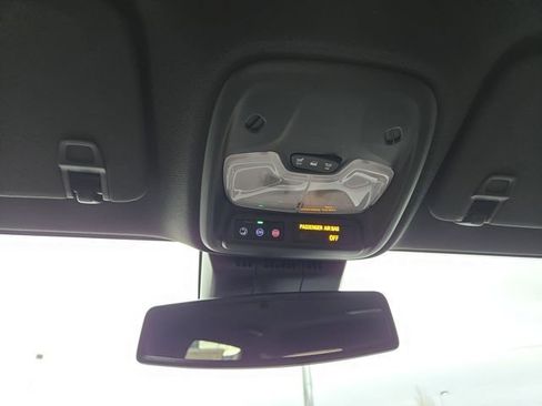 Used 2026 Chevrolet Colorado Z71 w/ Technology Package image 26