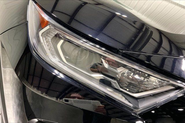 Certified 2020 Toyota RAV4 XLE w/ Convenience Package AWD/4WD image 29