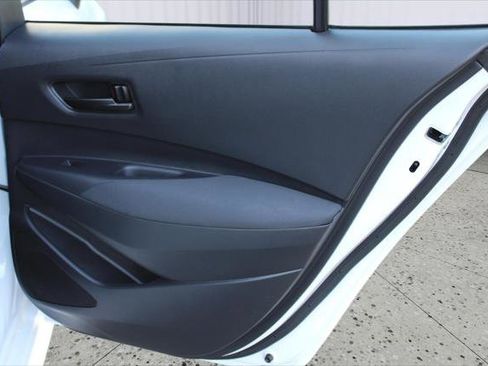 Certified 2023 Toyota Corolla LE image 35