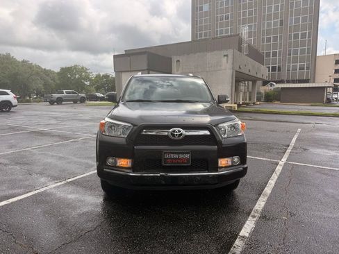 Used 2013 Toyota 4Runner Limited AWD/4WD image 5