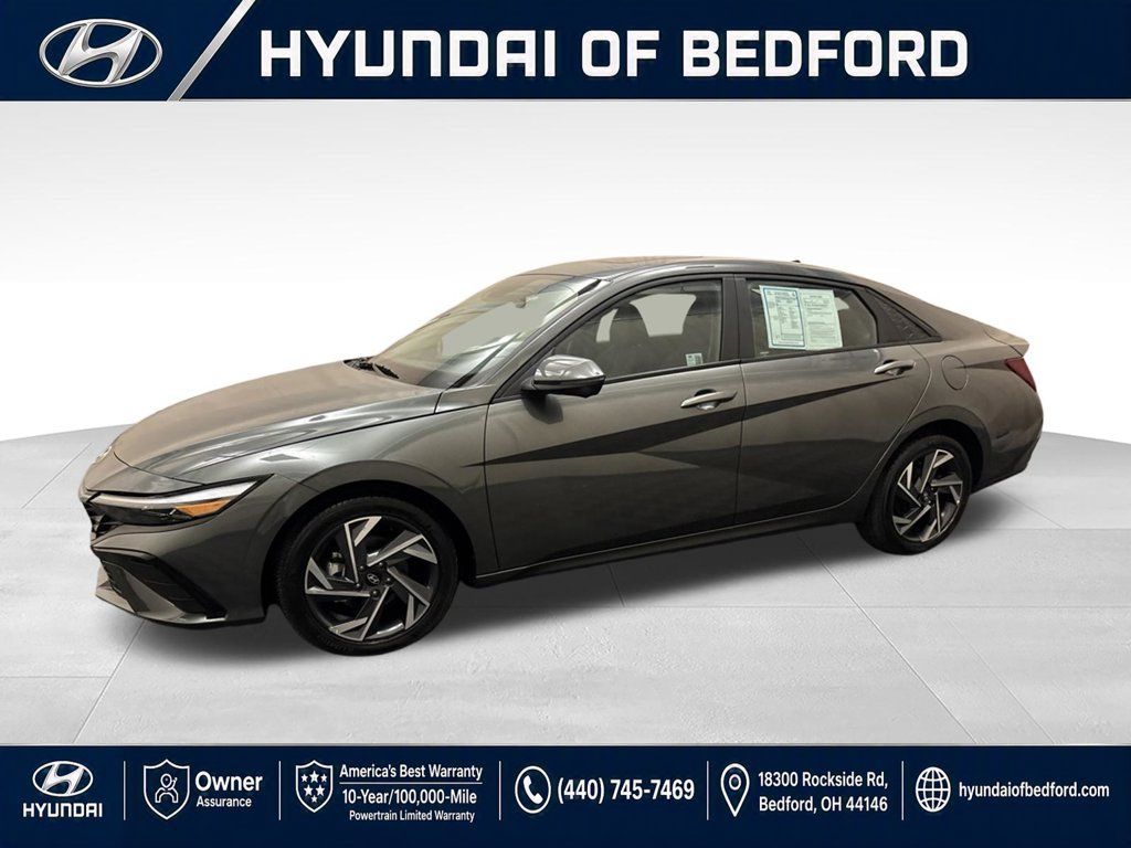 Used 2024 Hyundai Elantra Limited FWD image 10