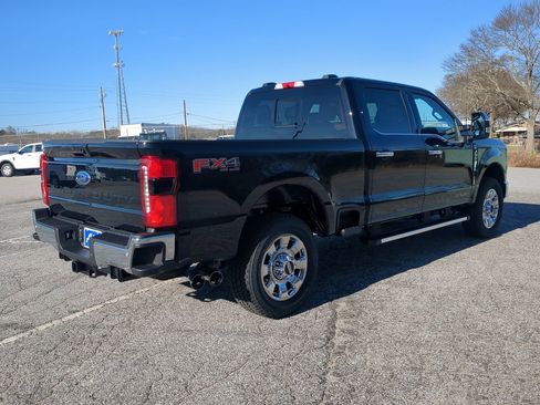 New 2026 Ford F250 Lariat w/ Lariat Premium Package image 3