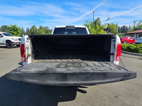 Used 2014 RAM 2500 Laramie w/ Protection Group AWD/4WD image 9