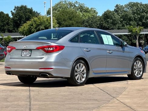 Used 2017 Hyundai Sonata Limited w/ Ultimate Package 04 FWD image 4