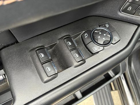 Used 2020 Ford Expedition Platinum AWD/4WD image 12