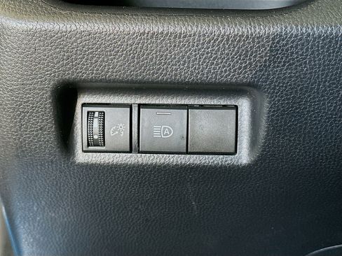 Used 2019 Toyota RAV4 LE w/ Carpet Mat Package image 16