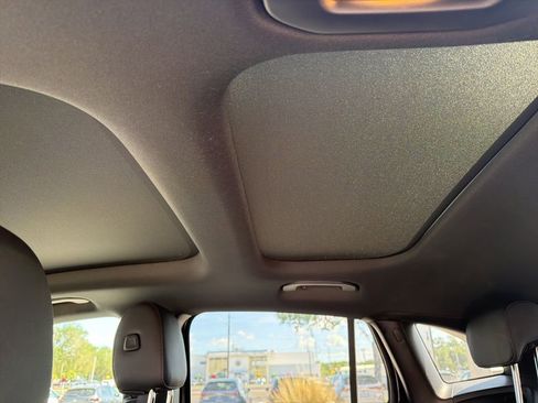 Used 2024 Mercedes-Benz GLA 250 image 15