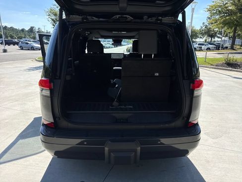 Used 2025 Lexus GX 550 w/ Accessory Package (Z1) AWD/4WD image 33